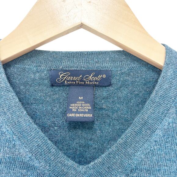 Garret Scott Blue 100% Merino Wool V Neck Sweater Sz M - Picture 2 of 3